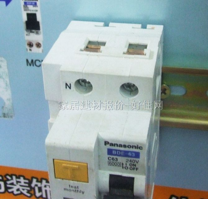 松下斷路器\空氣開關(guān) BDE-63 C63 1P+N 63A 剩余電流動作斷路器