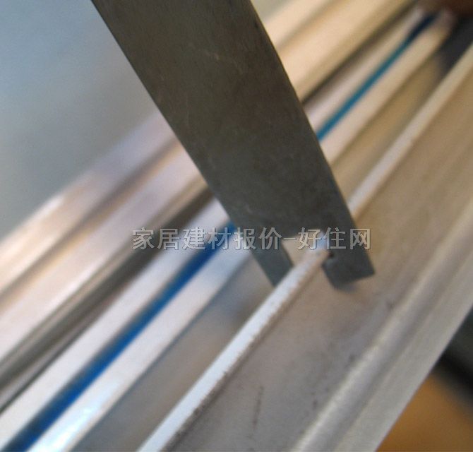 �϶�̩�컨���ǵ��a BL-04 ����Ҏ(gu��)��