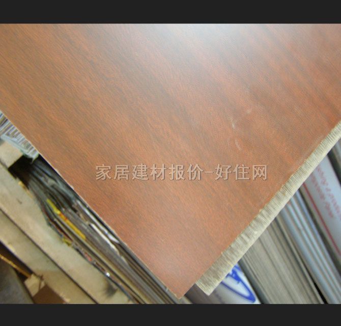 ���쳯����ȻľƤ���� E1��ľ�yϵ�� 2440mm��1220mm����0.8mm