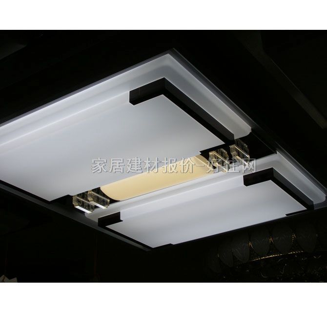 杰尼斯吸頂燈 書房\起居室吸頂燈 8131/4+1 方形 古典傳統(tǒng)風格 白底帶圖案亞克力