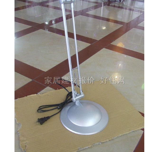 順迪臺燈 009銀色 高未知cm 嚴(yán)謹(jǐn)辦公 金屬燈罩 金屬燈架