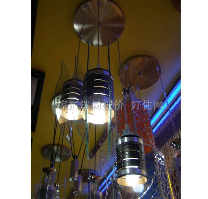 開心吊燈 1729 金屬燈架+金屬燈罩 現(xiàn)代流行風(fēng)格 彩色