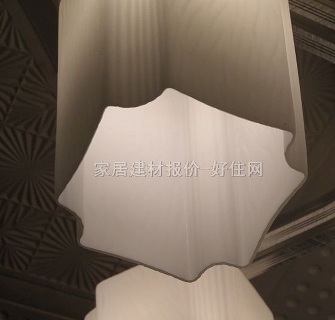 安恒吊燈 015/6+1 金屬燈架+磨砂玻璃燈罩 現(xiàn)代流行風(fēng)格 Φ600mm 白色