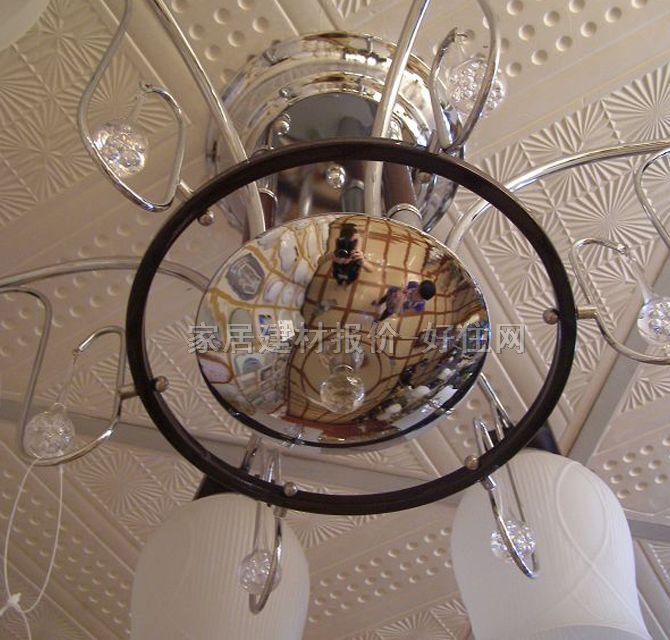 百富豪吊燈 3175/6頭 金屬燈架+磨砂玻璃燈罩 現(xiàn)代流行風(fēng)格 白色