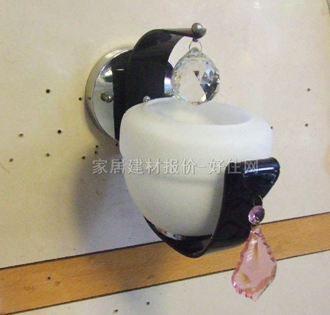 金力風(fēng)度壁燈 700黑 現(xiàn)代流行 玻璃材質(zhì) 節(jié)能燈