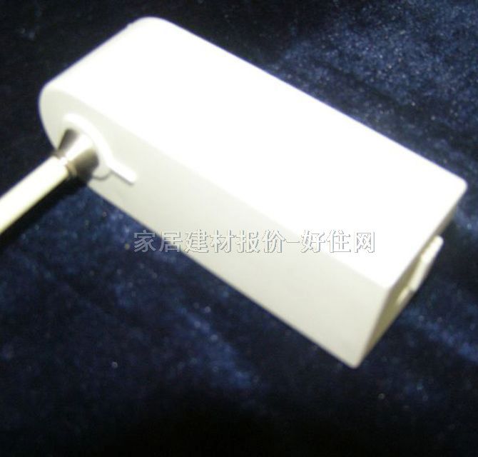 廻龍石英射燈 2009 50W 導(dǎo)軌硬桿式 白色