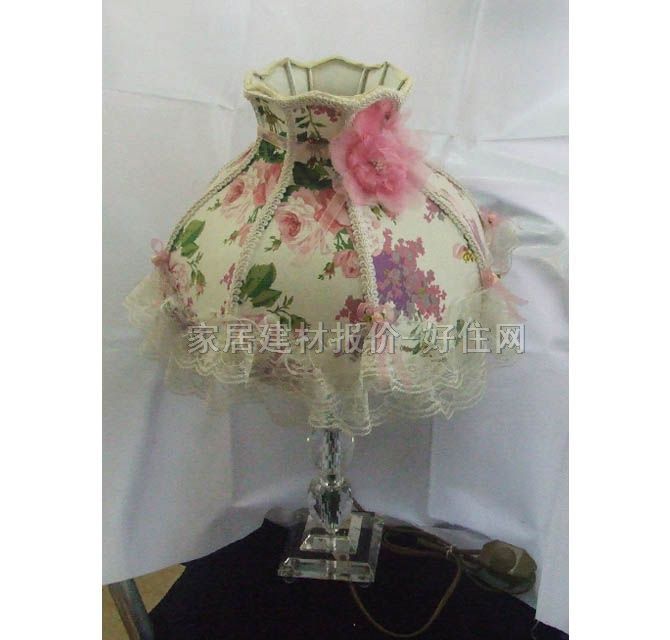 飛藝臺燈 A020 高未知cm 傳統(tǒng)古典 布藝燈罩 玻璃燈架