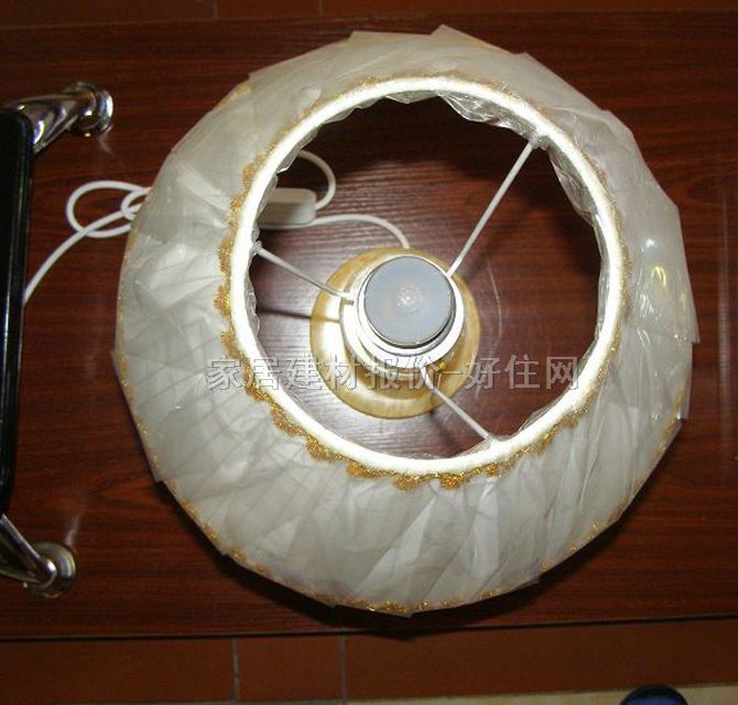 奧力寶臺(tái)燈 7376 高未知cm 現(xiàn)代流行 布藝燈罩 石質(zhì)燈架