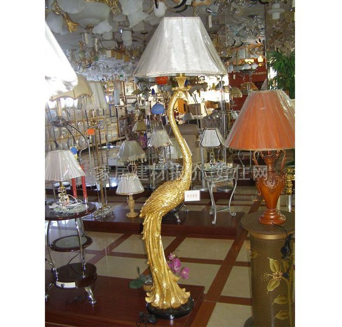 嘉豪落地?zé)? 金孔雀 未知mm 現(xiàn)代流行 布藝燈罩 木質(zhì)燈架