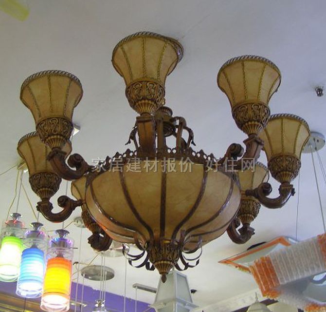 豪華吊燈 褐色8001/8+1 木質(zhì)燈架+羊皮紙燈罩 傳統(tǒng)復(fù)古風(fēng)格 白色