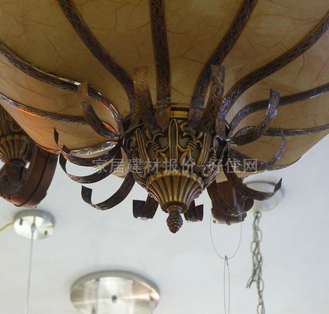 豪華吊燈 褐色8001/8+1 木質(zhì)燈架+羊皮紙燈罩 傳統(tǒng)復(fù)古風(fēng)格 白色