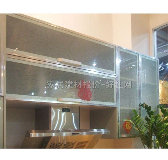 ���ʏN������ ���{(l��n)ɫ PVC