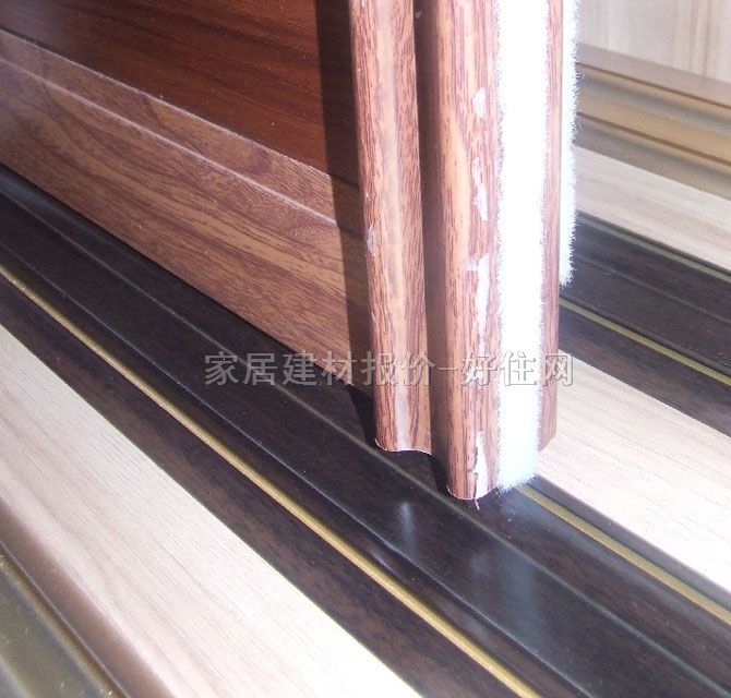 �����¹������T(m��n) ���Sɫ ӆ��