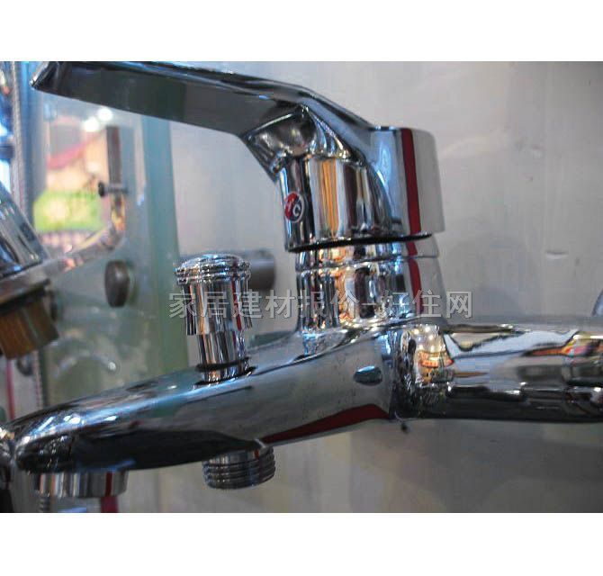 七匹狼浴缸淋浴龍頭 浴缸不銹鋼3517 明裝掛墻式