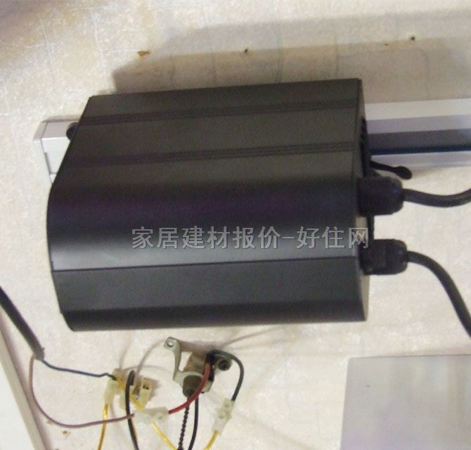 ��˹�S���u��� ��(d��o)܉HW-309C��ɫ 70w ��ɫ