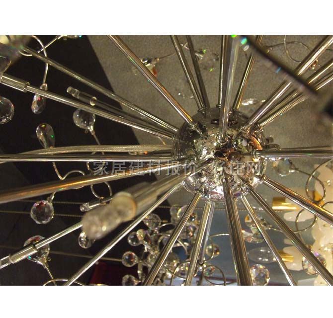 蘭色星空吊燈 383 金屬燈架+金屬燈罩 現(xiàn)代簡約風格 Φ580mm 白色