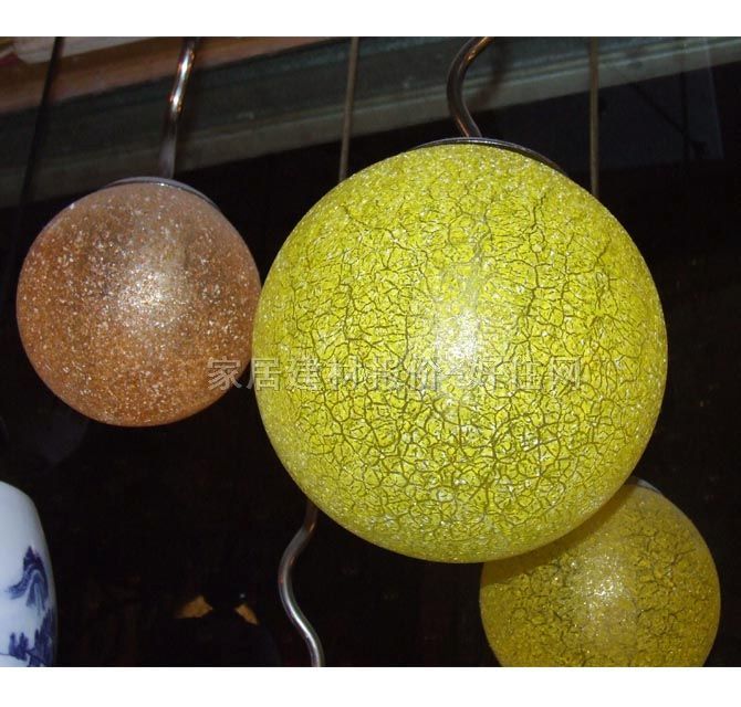 易美達吊燈 5182/4 金屬燈架+工藝玻璃燈罩 現(xiàn)代流行風格 300×300mm 彩色