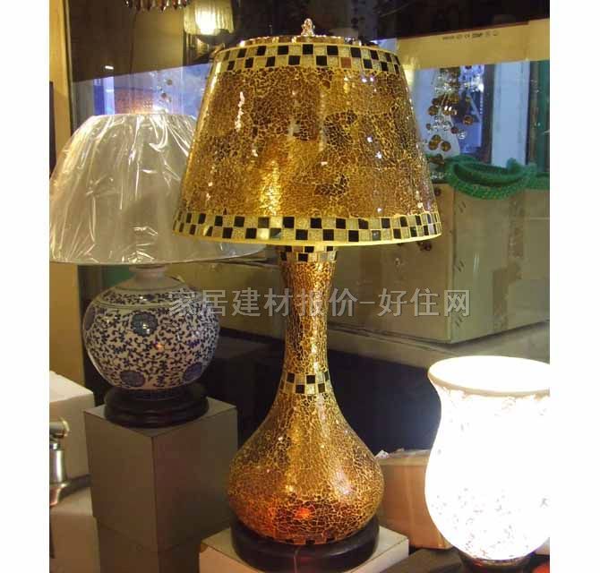 易美達(dá)臺燈 A0061 高未知cm 奢華風(fēng)格 玻璃燈罩 陶瓷燈架