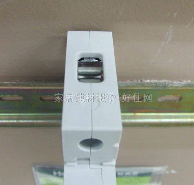 ���T�Ӕ�·��\�՚��_�P(gu��n) 5SJ61 MCB C32 1P 32A �՚��_�P(gu��n)���ܚ���·����