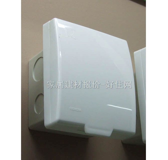 西門子防濺插座盒罩 5TG0646-1NC1 常用 白色