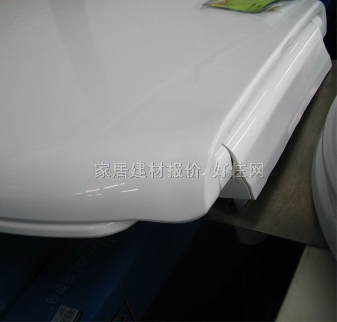 貝爾馬坐廁蓋板 S-8136 120mm-170mm V型 長(zhǎng)43-47cm×寬36-37cm ABS樹(shù)脂