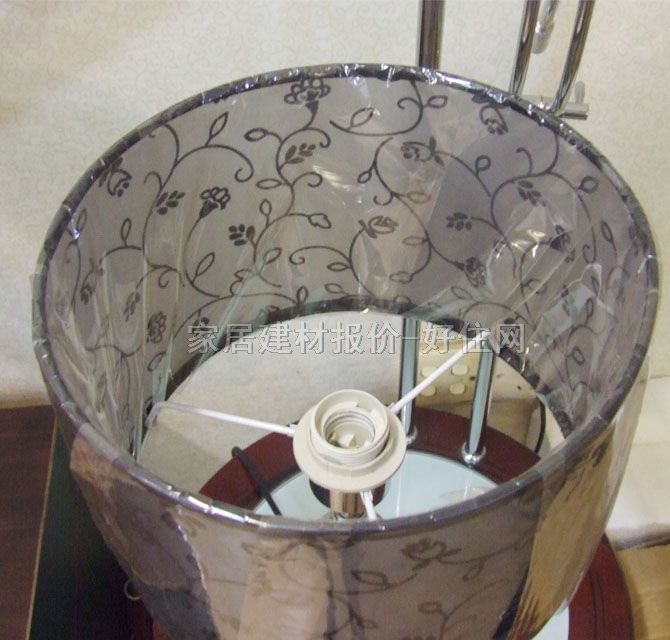 凌志臺燈 5540 高未知cm 現(xiàn)代流行 亞克力燈罩 金屬燈架