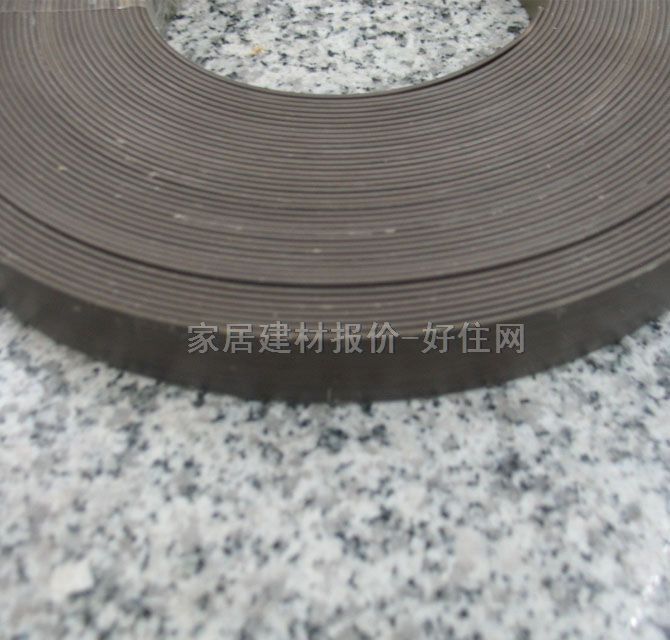 �Wˇ��ȻľƤ��߅�l �ں���ľ 10mm��2mm���L(zh��ng)20000mm 