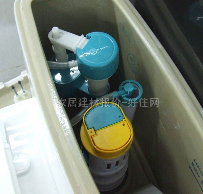 高寶連體馬桶坐廁 GC-L343 650mm×350mm×高730mm