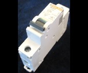 ÷�m���m ��·��\�՚��_�P(gu��n) 1P 32A MUlti9 C65N C32 �՚��_�P(gu��n)���ܚ���·����    