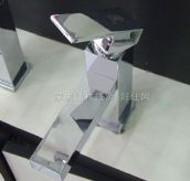 ����˹ �������^ ��� 1001C1-17 �ΰ��p�� �o ���P�  